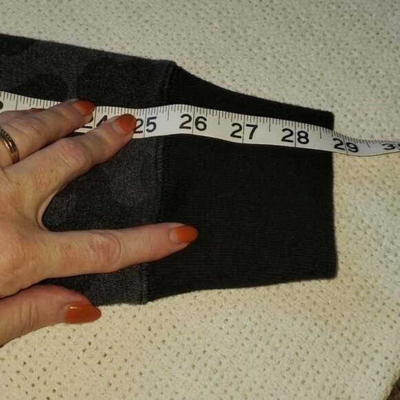 47 Brand Camo Embroidered Oklahoma City OKC Logo Long Sleeve Sz XL Sweatshirt - Picture 12 of 12